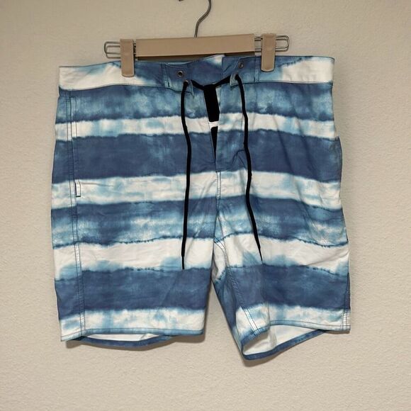 OBEY Worldwide Mens Blue Ombre‎ Drawstring Cotton Blend Board Shorts Size 33 - Picture 1 of 8